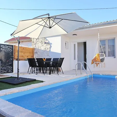 Vila Danica With Private Pool