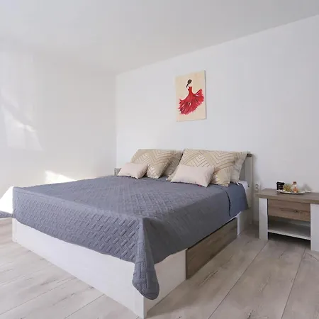 Vila Danica With Private Pool